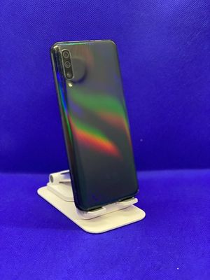 Samsung Gallaxy A50 sotiladi