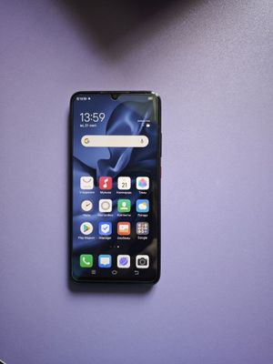Срочно продается телефон Vivo 1920