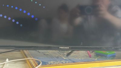 Televizor sotiladi. PREMIER, Smart, 43 li.