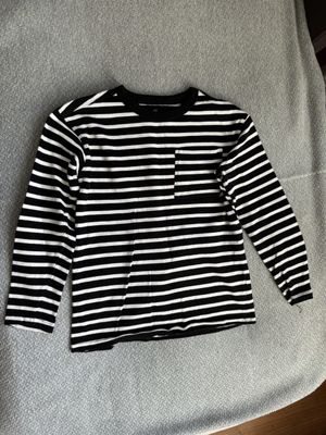 Свитшот на 8-10 лет - H&M из Кореи