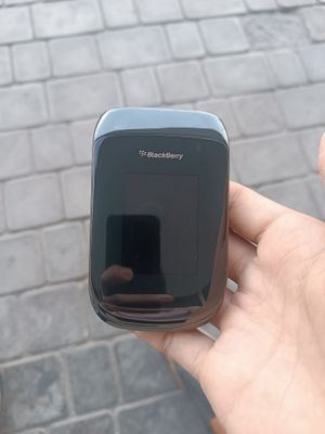 blackberry 9670 modeli