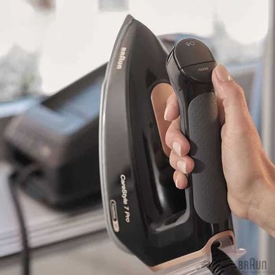 Парогенератор Braun CareStyle 7 Pro IS7286BK