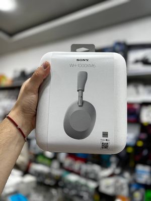 Наушники Sony XM6