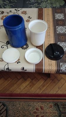 Продаю НОВЫЙ комплек- термо.