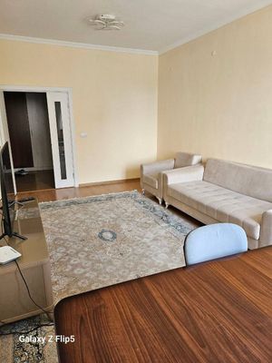 Аренда 4 ком Новостройка Октера