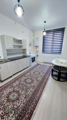 Arenda kvartra bollar yoki qizlar olinadi