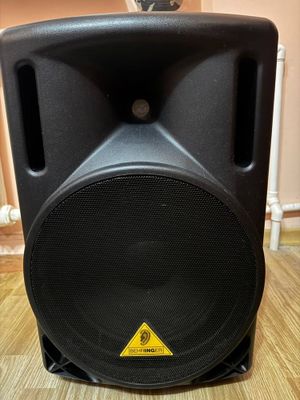 Колонка «Behringer»