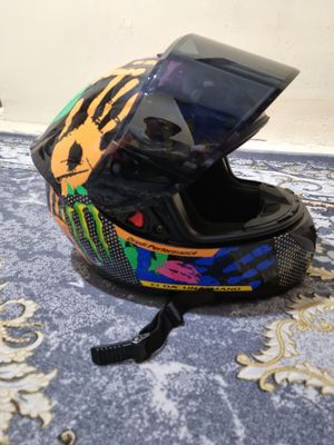 Kaska, Shlem ,moto  skuter uchun yangi M razmerda