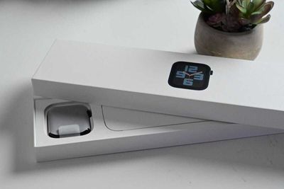 apple watch se2 арзон срочно очилмаган