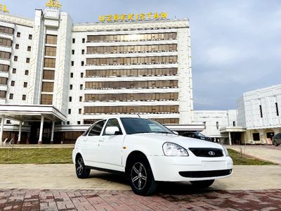 Lada priora 21072 yili 2012 prabik 68500 saqlangan moshina