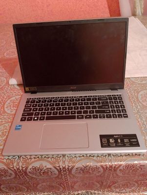 Acer Core i3 13 pokoleniya