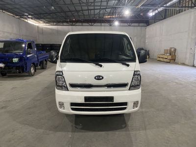 Kia bongo 3 prapan 2022 yil 32000 km yurgan