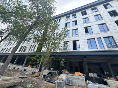 Аренда здания 3000кв 6 этаж школа hotel unversitet 建築租賃