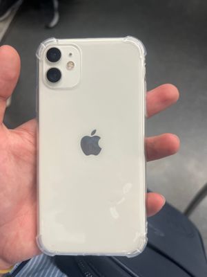iPhone 11 64 Gb 200$