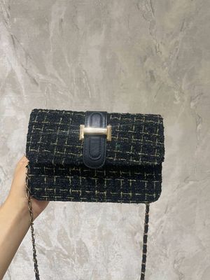 ayollar sumkasi