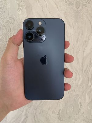 Телефон Iphone 15 pro