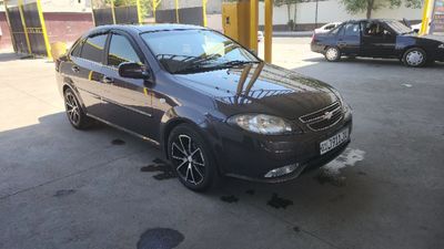 Продаю машину 2018 года. Пробег 48 000 км.