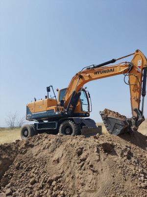 Hyundai 140 ekskavator