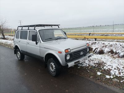 Lada niva 5 eshikli