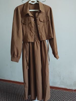 Красивая платье новая