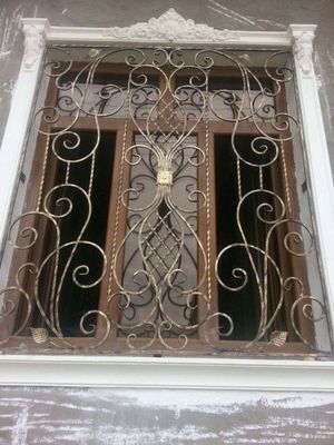 металлические решетки, перила, ворота, навесы