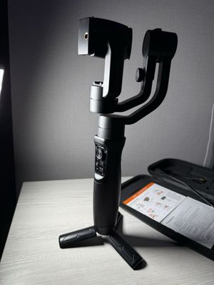 Hohem Gimbal (стедикам) — как новый, использовался 10 раз