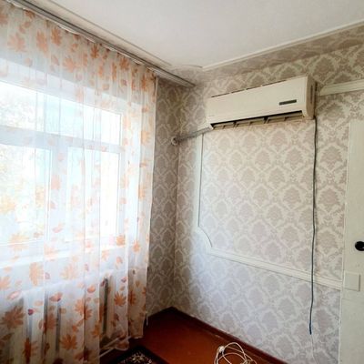 O'qiydigan yoki ishlaydigan qizlarga uy ijara beriladi