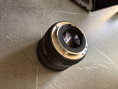 Продаю объектив Sigma 50mm f/1.4 EX DG HSM