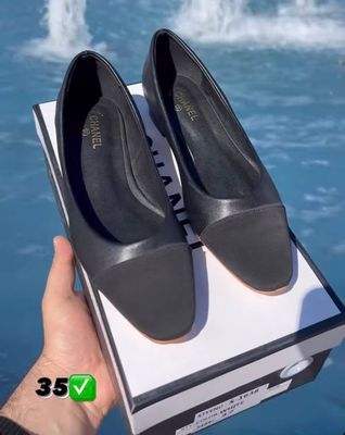 Черные балетки Chanel