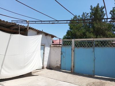 Ховли уй Тошкент вилоят Бука тумани, Маданият МФЙ, Юртпарвар кучаси 18