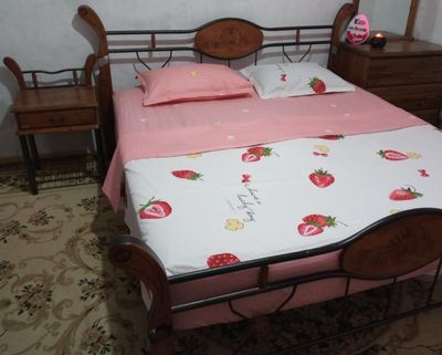 Italyanski kofka krovat matras ortaped