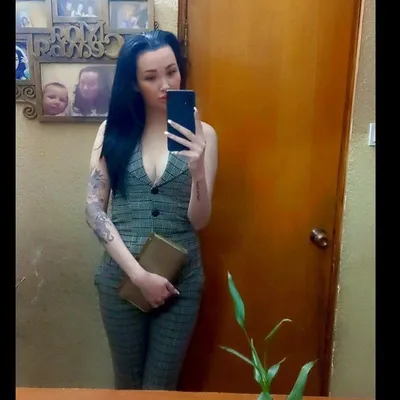 Костюм на девушку