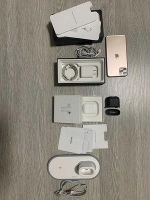 IPhone 11 Pro Max AirPods 2.1 Bez pravodni zaryadka 3.1