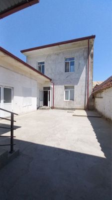 Uy 2.4 sotix Chilonzor Yo’lli yuzi