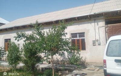 19-mikrorayonda hovli sotiladi