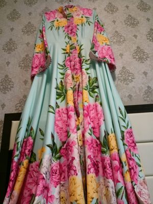 Платье