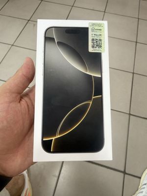Iphone 16 pro max Natural titanium новый в упаковке