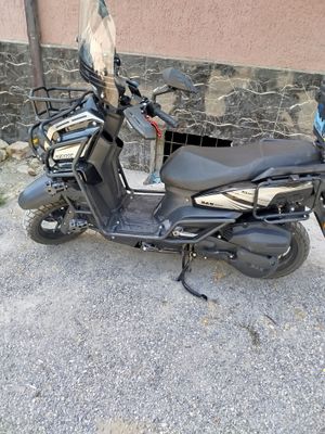 Скутер Танк пробег 2000 км цена 900$ Фергана