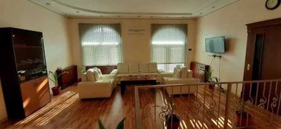 Готовый офис 500 м² в Яккасарае — с мебелью и парковкой!