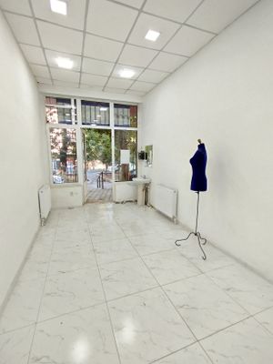 Чиланзар19 под магазин 22м² вдоль дороги