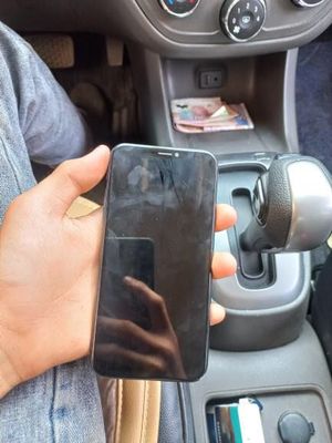 Ayfon X256 gb 100%yomkost feys bor abmenga s20 faqat samsungga abmen