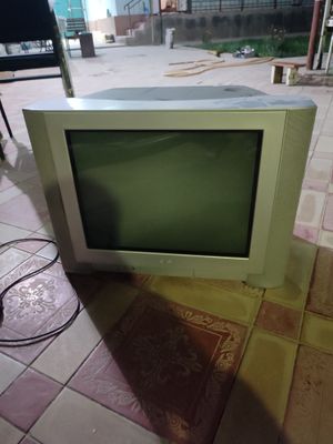 LG televizor. Yaxshi holatda