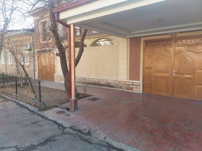 Продается дом 4 сотки Юнусабадский р-н, (Шахристанская)