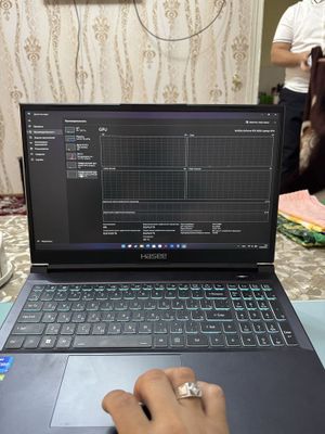 Hasee z7 RTX3050 i7 12650