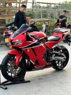 Honda CBR Zakazga keladi