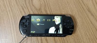 Sony PSP 3000 игровая приставка