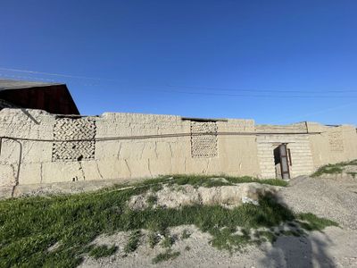 Uy sotiladi Jomboy tumani oq-ariq kocha toshkent mahalla