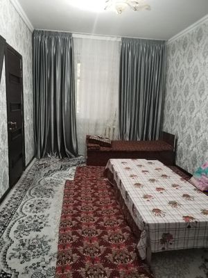 Ijaraga 2 xonali uyni 1 xonasi qizlar uchun xozaykalika