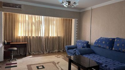Ойбек метро 2 ком квартира аренда