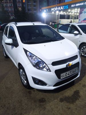 Chevrolet spark 2014